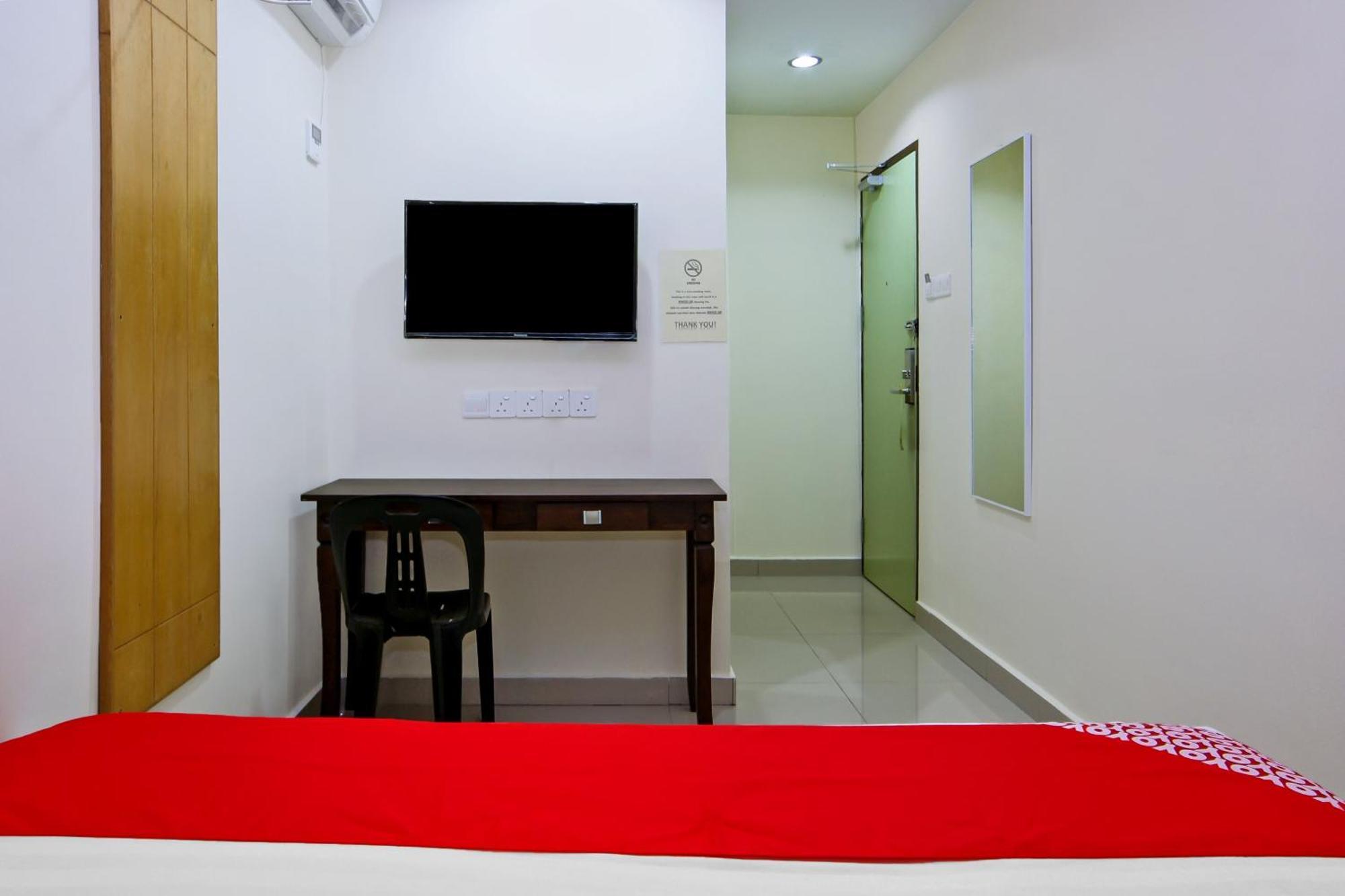 Oyo 44054 Holiday Mansion Inn Sibu Εξωτερικό φωτογραφία