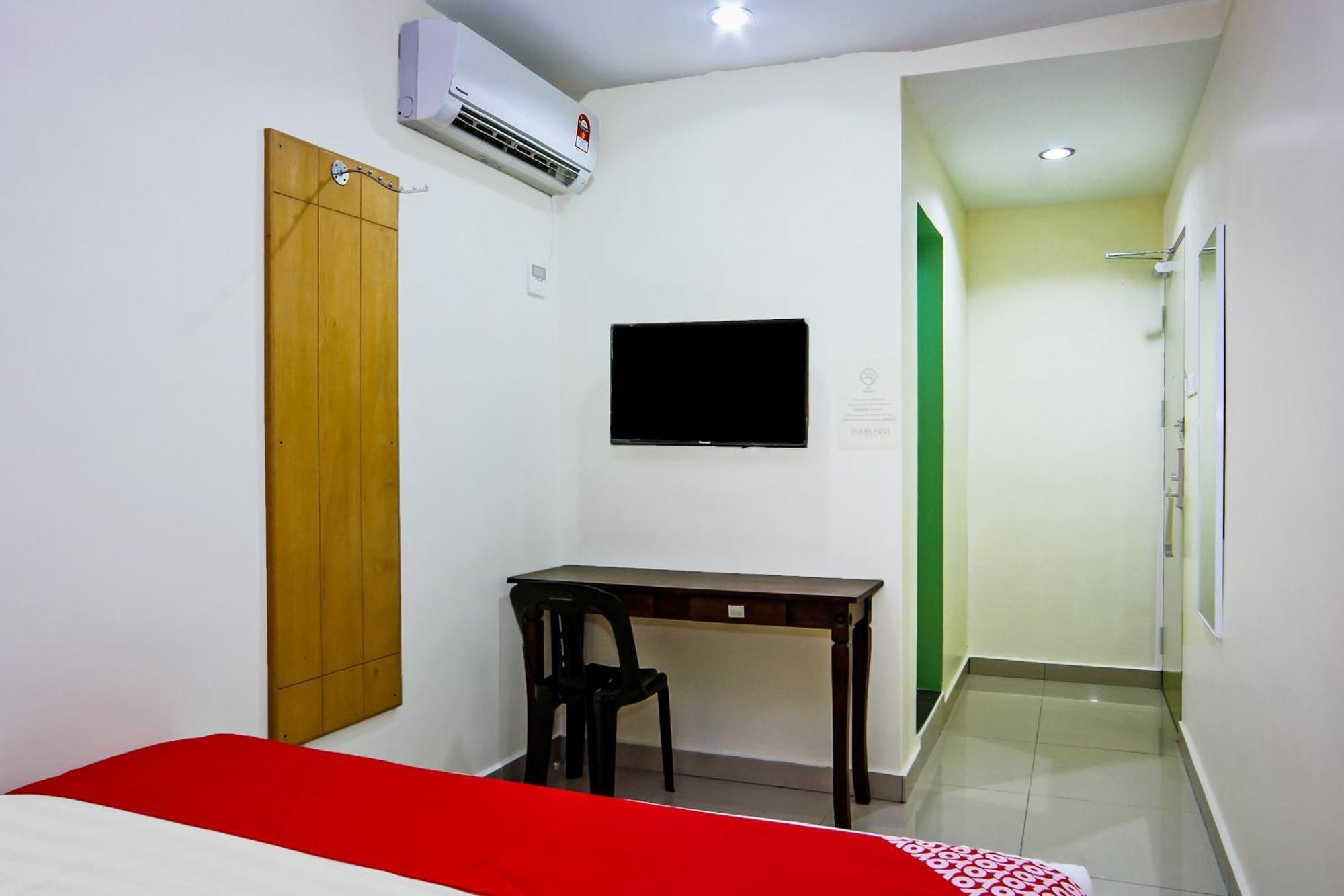 Oyo 44054 Holiday Mansion Inn Sibu Εξωτερικό φωτογραφία